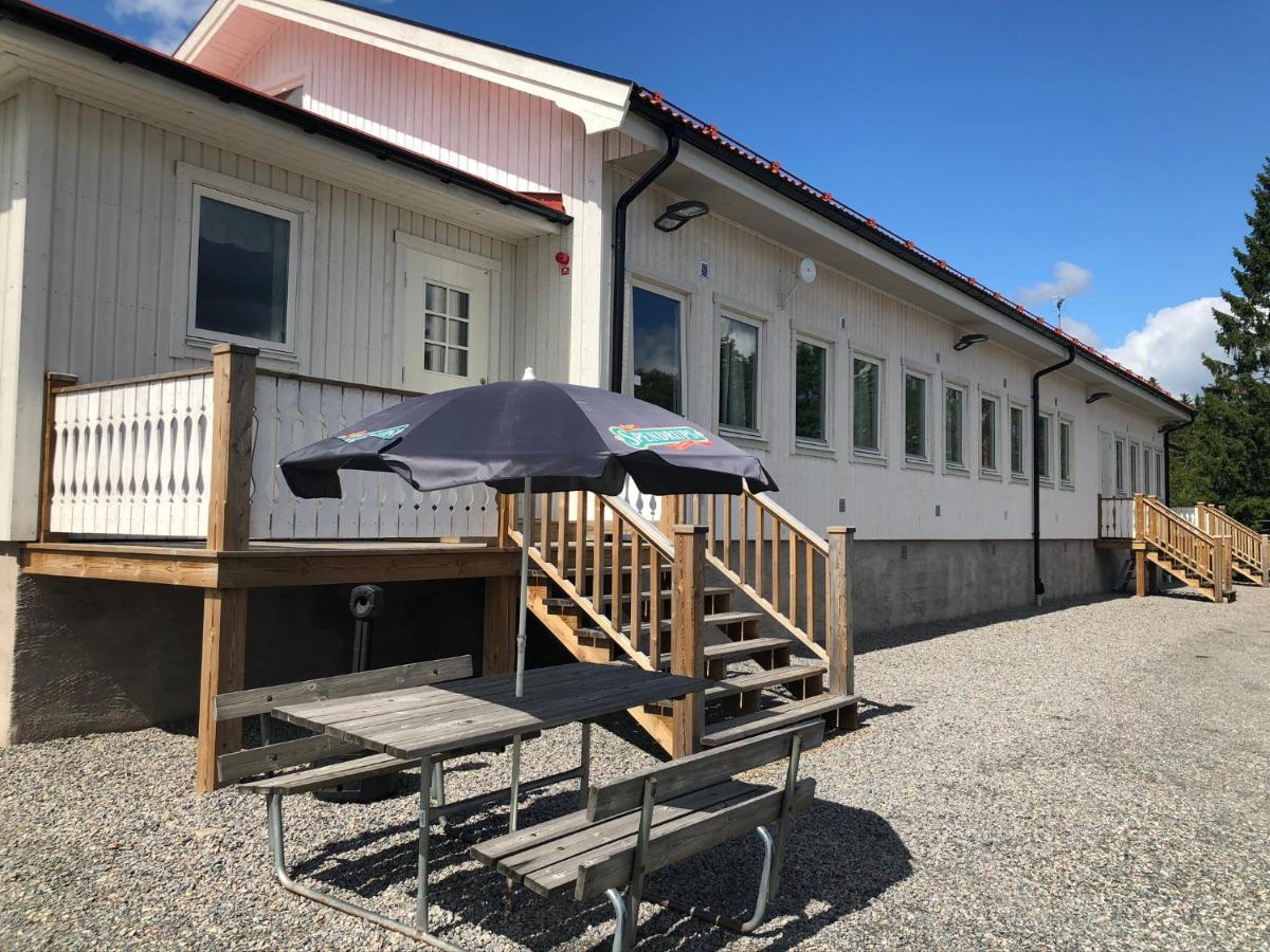 Turistgarden Toecksfors Guest House ภายนอก รูปภาพ