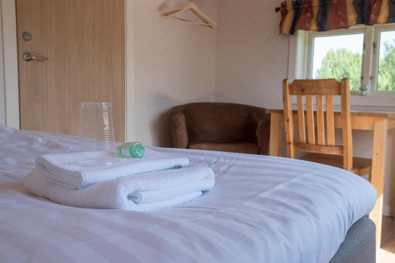 Turistgarden Toecksfors Guest House ภายนอก รูปภาพ