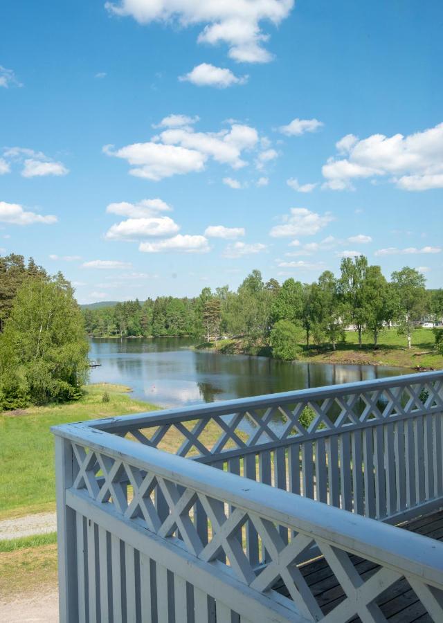 Turistgarden Toecksfors Guest House ภายนอก รูปภาพ